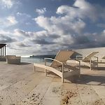 Hermoso apartamento de 2 dormitorios frente a la playa con vista al mar
