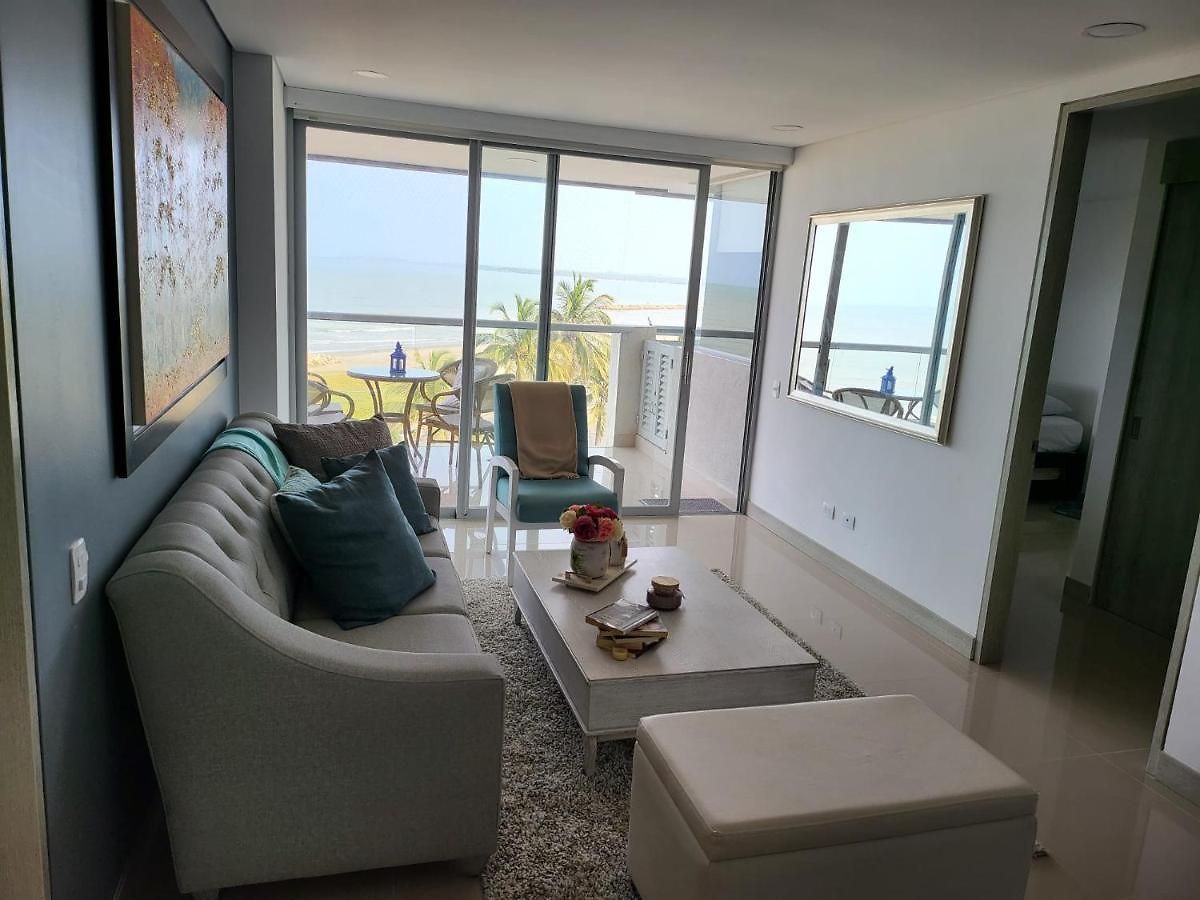 2 Vista Mar. Piscina