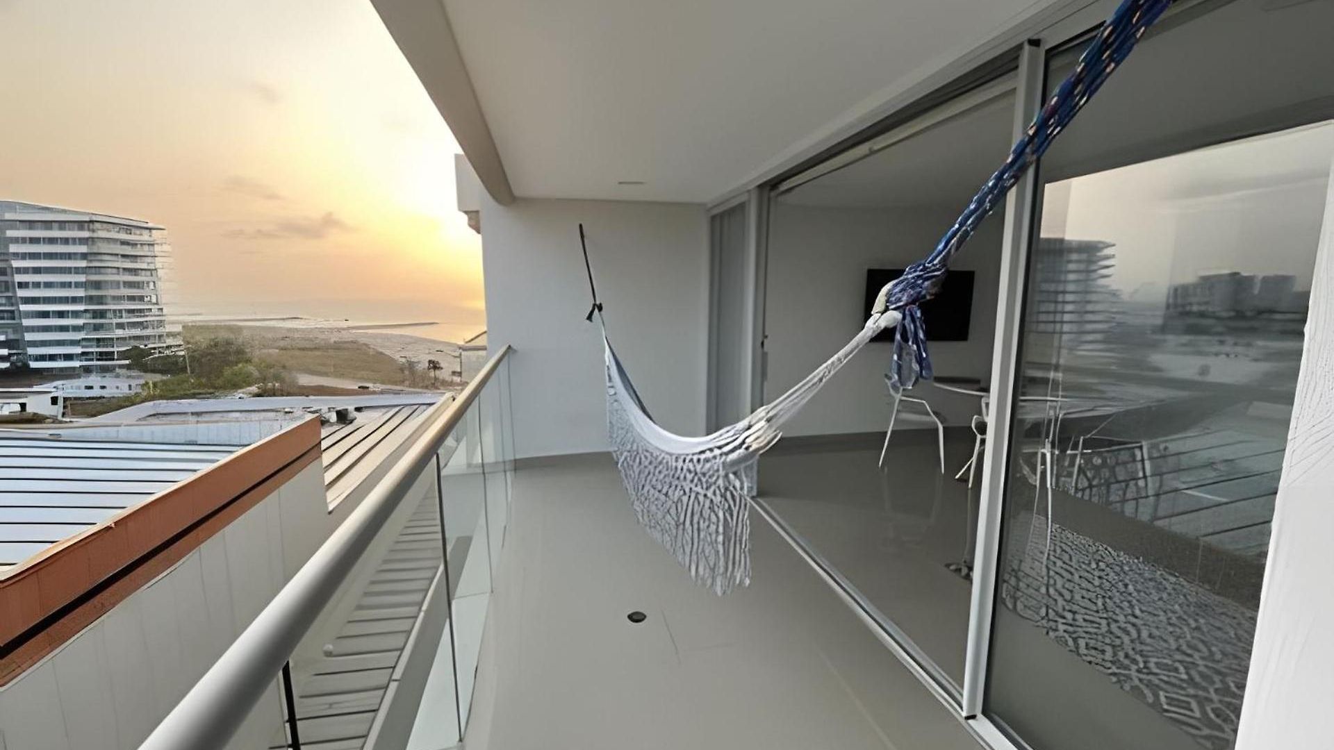 Apartamento 2 Vista Mar. Piscina