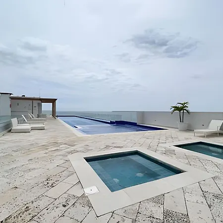 2 Vista Mar. Piscina Apartamento *