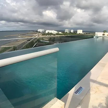 2 Vista Mar. Piscina Cartagena